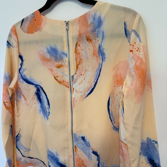 Bar III Blue and Orange Fitted Long Sleeve Blouse with Zip Closure Size M - Picture 3 of 7